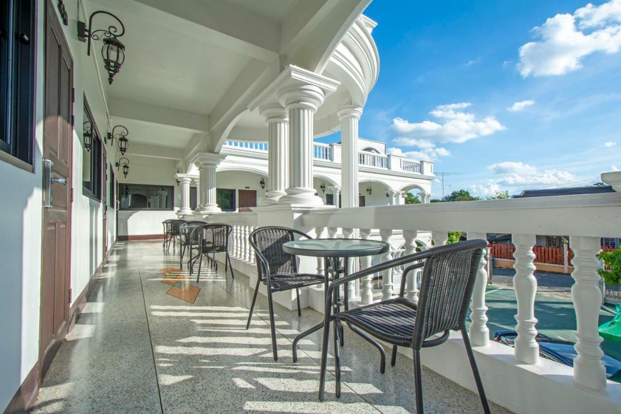 Happiness Guesthouse Pak Chong المظهر الخارجي الصورة